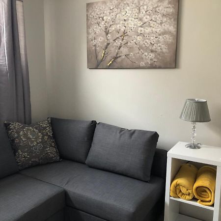 Beechwood Garden Suite Newtownabbey Extérieur photo